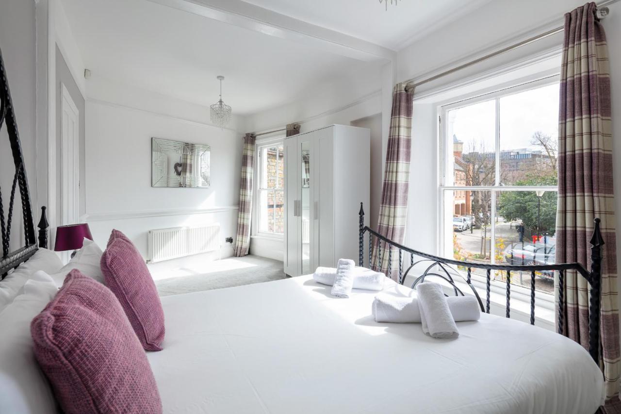 Castle Properties: The Duchess, 3 Bed Family Cottage 윈저 외부 사진
