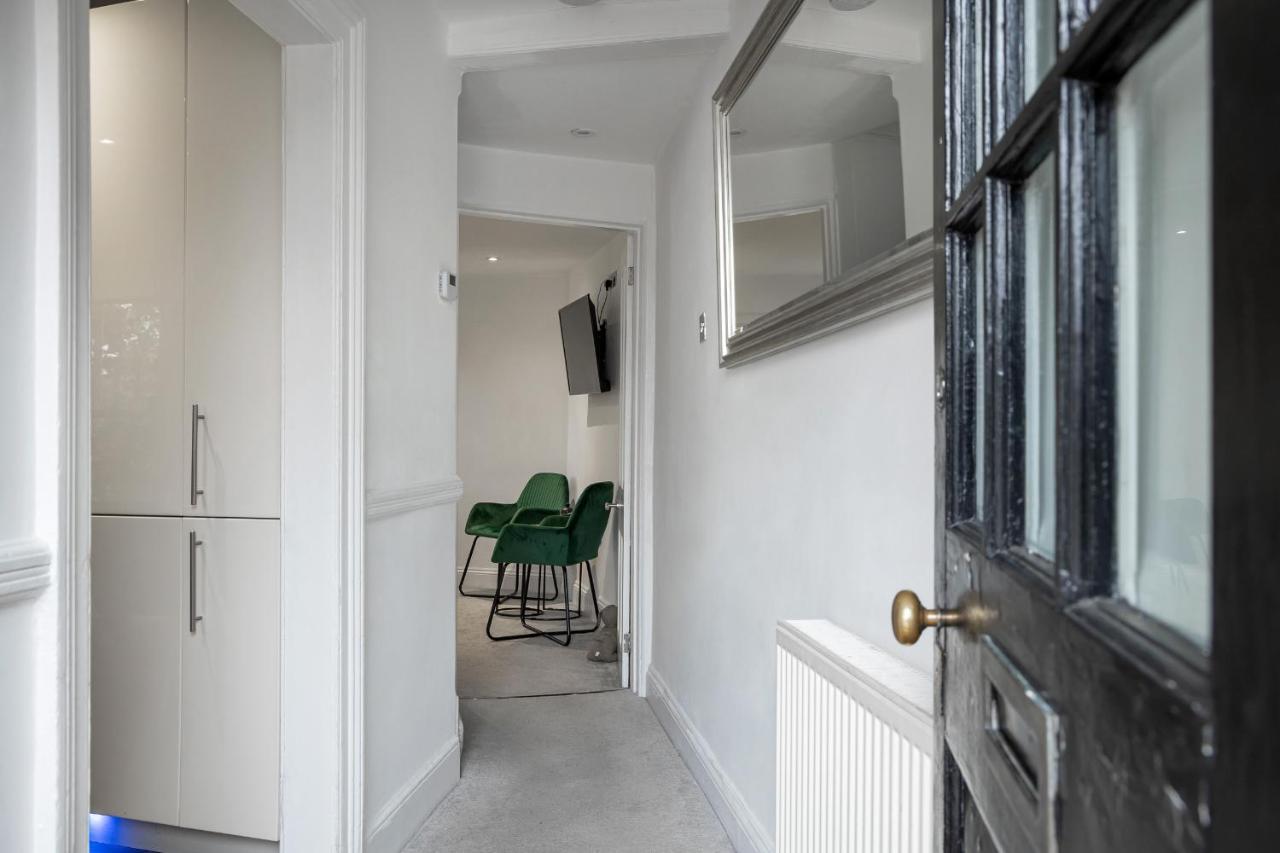 Castle Properties: The Duchess, 3 Bed Family Cottage 윈저 외부 사진